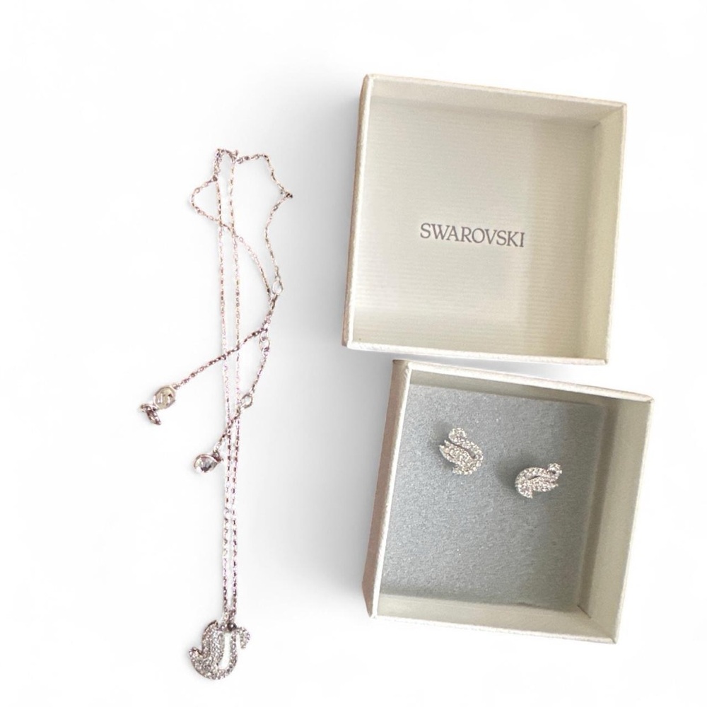 Swarovski Silver Necklace and Earring Set